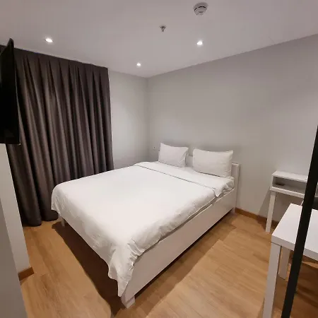 Hostel 10m2 *