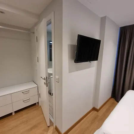 10m2 *