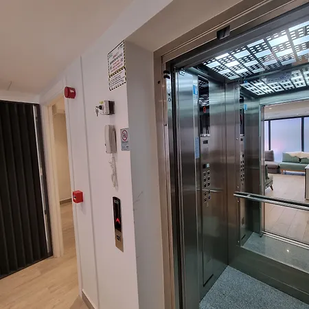 10m2 *