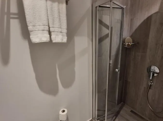 10m2 אכסניה איסטמבול