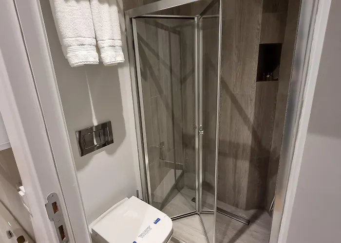 10m2 אכסניה איסטמבול